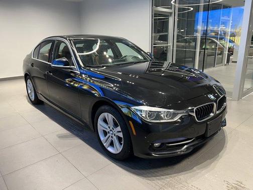 2017 BMW 330 i xDrive
