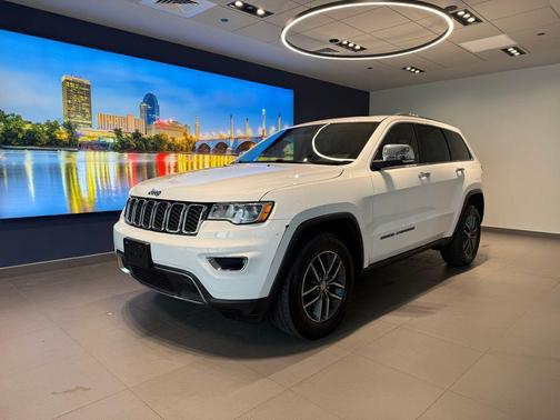 Bright White Clearcoat 2018 Jeep Grand Cherokee Limited