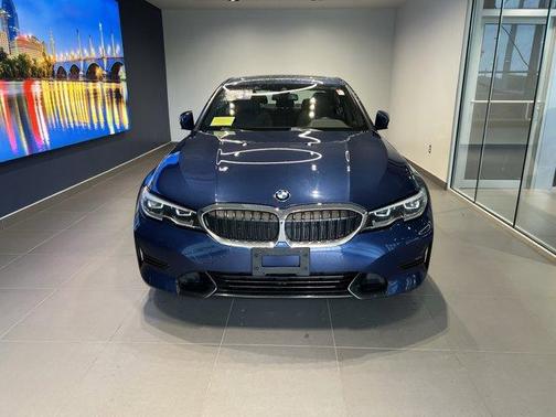 2021 BMW 330 i xDrive