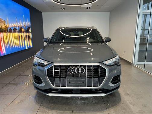 2022 Audi Q3 40 Premium