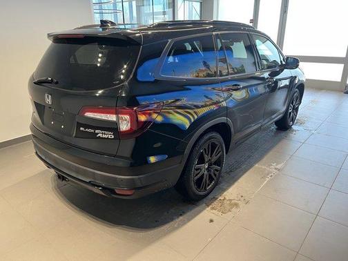 2021 Honda Pilot Black Edition