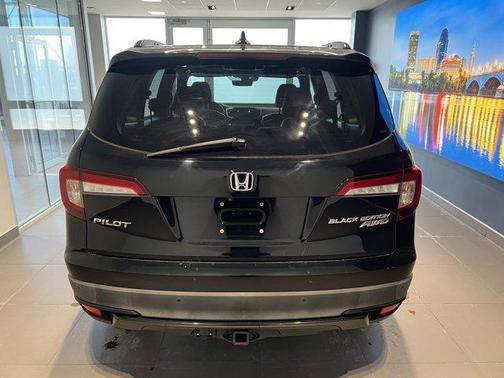 2021 Honda Pilot Black Edition