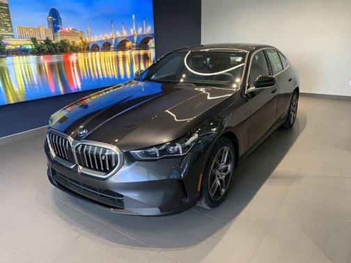 2024 BMW i5 eDrive40