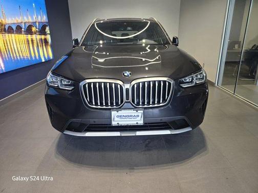 Dark Graphite Metallic 2024 BMW X3 xDrive30i
