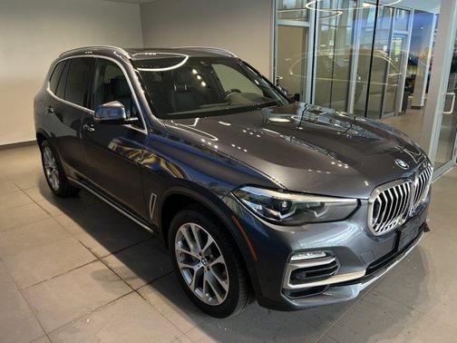 Arctic Gray Metallic 2020 BMW X5 xDrive40i