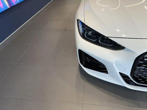 2023 BMW M440 i xDrive