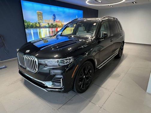 2022 BMW X7 xDrive40i