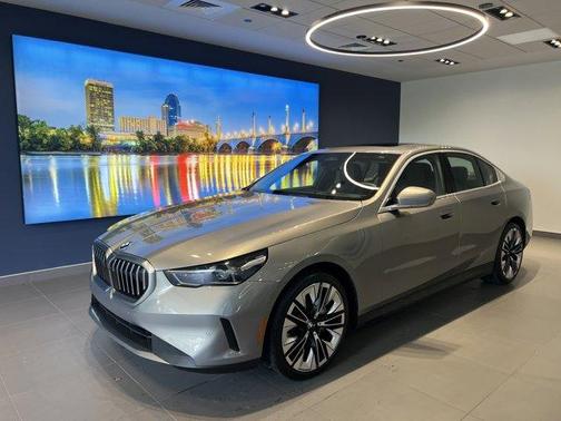 2024 BMW 540 i xDrive