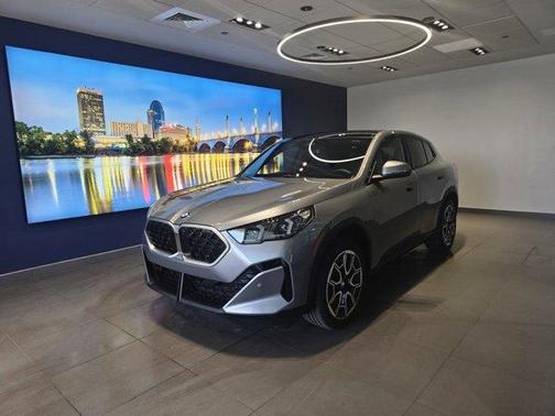 Gray Metallic 2026 BMW X2 xDrive28i