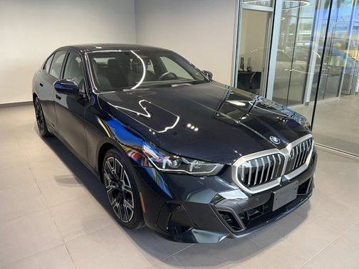 2025 BMW i5 xDrive40