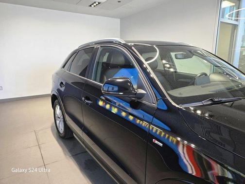 Brilliant Black 2018 Audi Q3 2.0T Premium