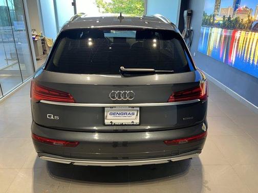 2021 Audi Q5 40 Premium Plus