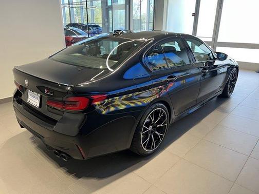 2023 BMW M5 Base