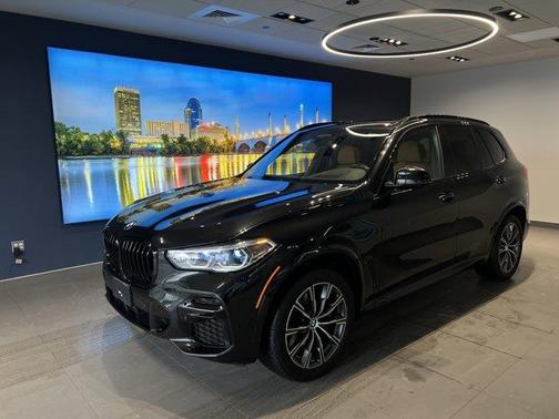 2023 BMW X5 M50i