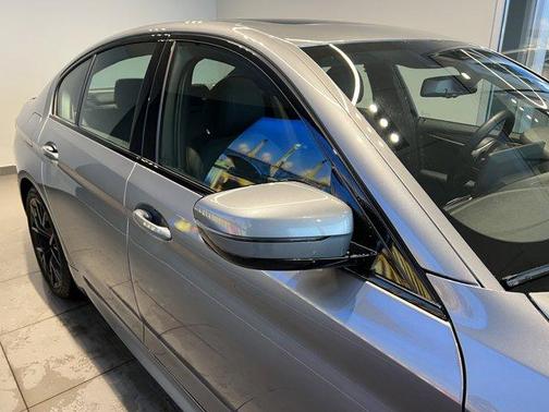 2024 BMW 540 i xDrive