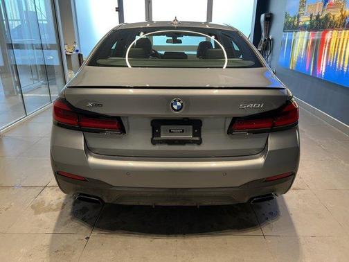 2024 BMW 540 i xDrive