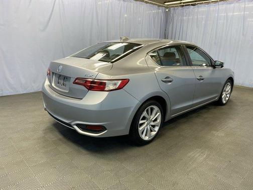 2017 Acura ILX 