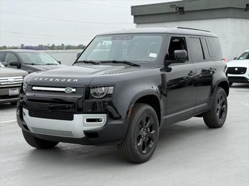 2025 Land Rover Defender 110 P400 S