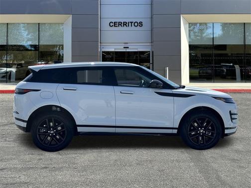 2024 Land Rover Range Rover Evoque Dynamic SE