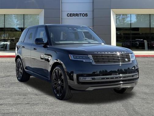 2025 Land Rover Range Rover P530 SE