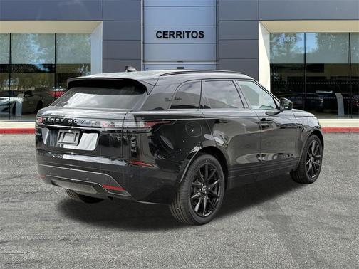 2026 Land Rover Range Rover Velar P250 SE R-Dynamic
