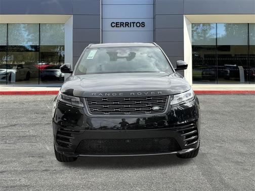 2026 Land Rover Range Rover Velar P250 SE R-Dynamic