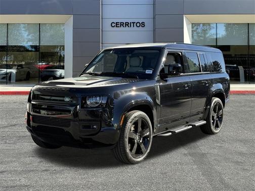 2025 Land Rover Defender V8