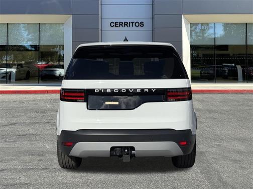 2025 Land Rover Discovery P300 S