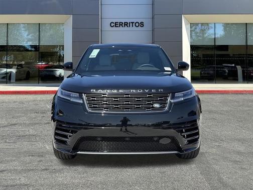 2026 Land Rover Range Rover Velar P250 SE R-Dynamic