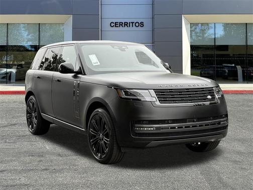 2025 Land Rover Range Rover P530 SE