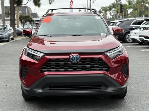 2023 Toyota RAV4 Hybrid XLE