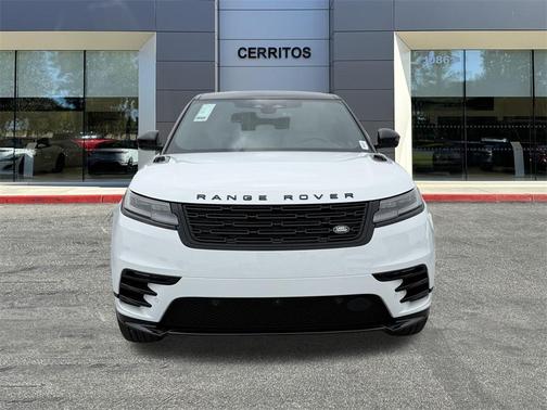 2026 Land Rover Range Rover Velar P250 SE R-Dynamic