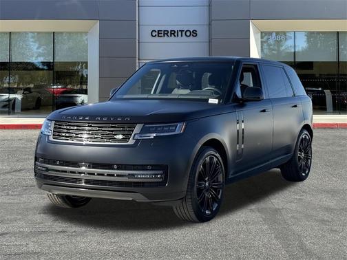 2025 Land Rover Range Rover P400 SE 7 Seat