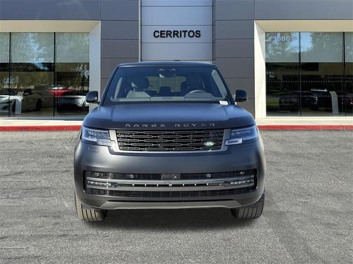 2025 Land Rover Range Rover P400 SE 7 Seat