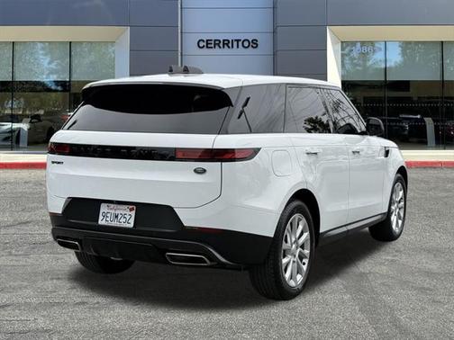 2023 Land Rover Range Rover Sport SE
