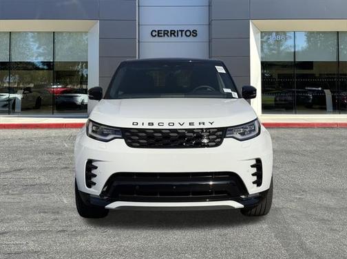 2025 Land Rover Discovery P360 Dynamic SE