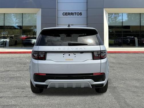 2025 Land Rover Discovery Sport S