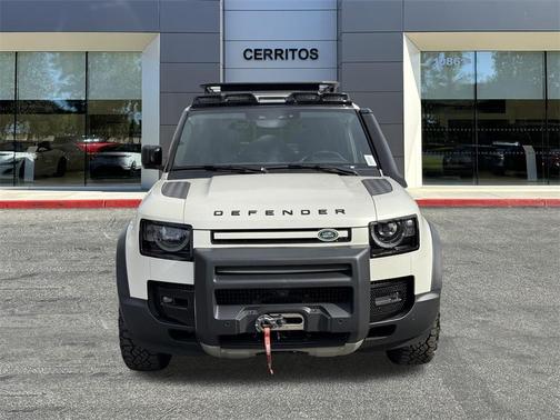 2024 Land Rover Defender 110 P300
