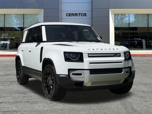 2025 Land Rover Defender 110 P400 S