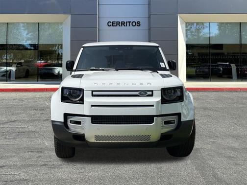 2025 Land Rover Defender 110 P400 S