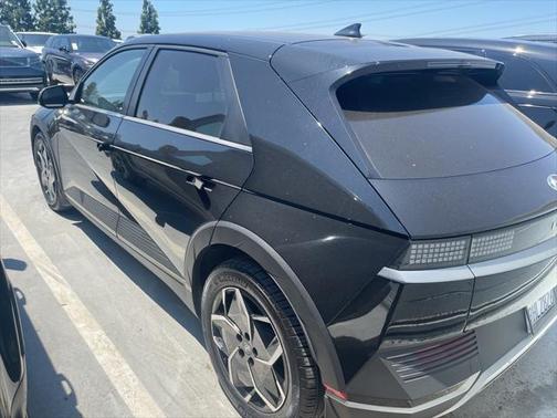 2023 Hyundai IONIQ 5 SE