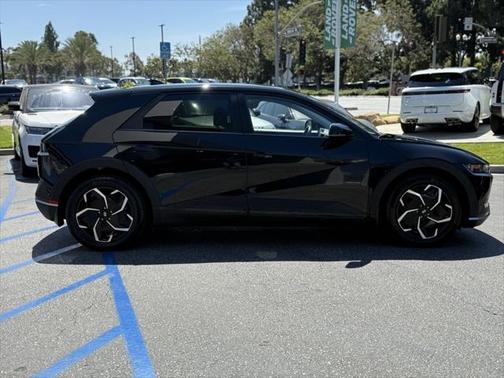 2023 Hyundai IONIQ 5 SE