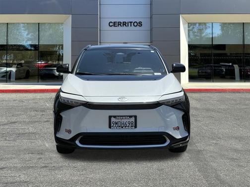 2024 Toyota bZ4X Limited