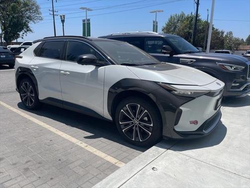 2024 Toyota bZ4X Limited