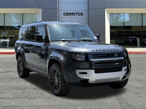2025 Land Rover Defender 130 P300 S