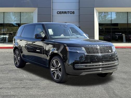 2025 Land Rover Range Rover P530 SE 7 Seat