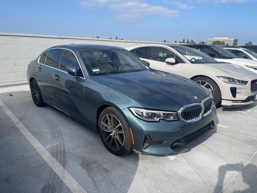 2021 BMW 330 330i