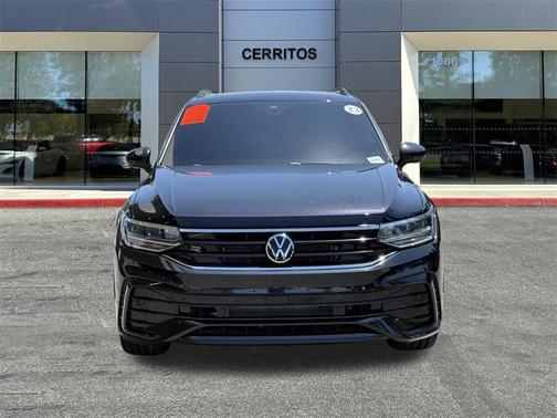 2023 Volkswagen Tiguan 2.0T SE R-Line Black