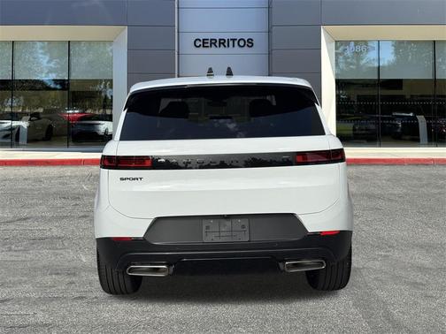 2025 Land Rover Range Rover Sport SE