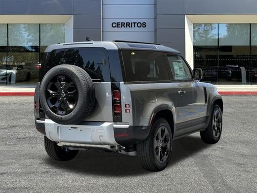 2025 Land Rover Defender 90 P300 S
